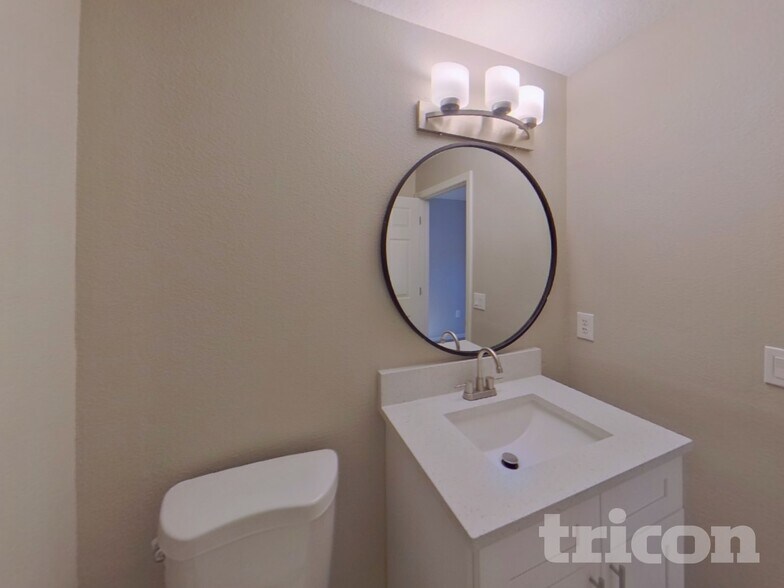 Building Photo - 11008 Newbridge Dr