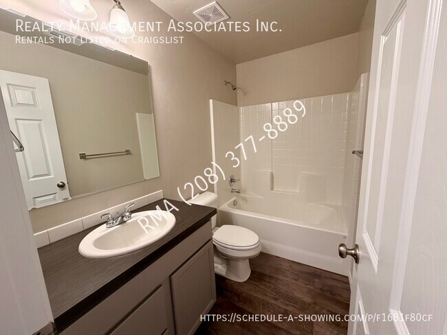 Building Photo - 487 W Screech Owl Dr