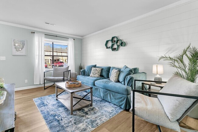 Building Photo - 6247 Lucille Dr