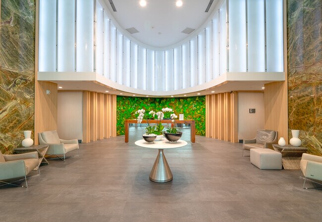 Building Photo - 90 SW 3rd St