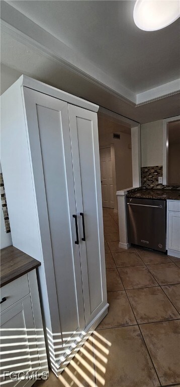 Building Photo - 1519 Cape Coral Pkwy W