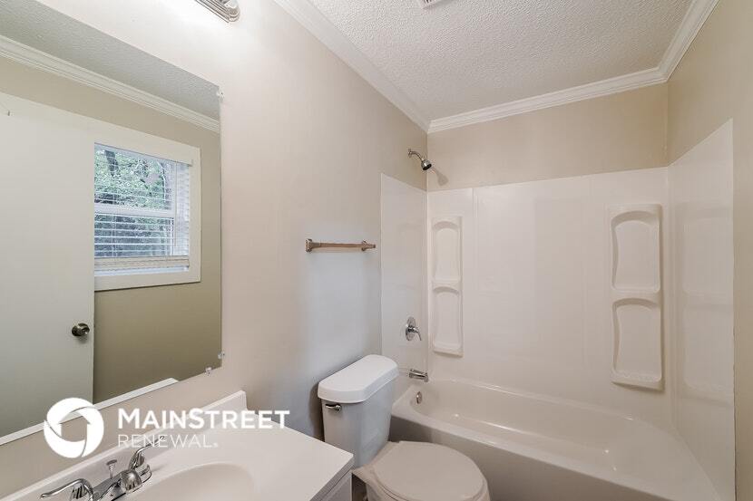 Building Photo - 1729 Tall Oak Cir