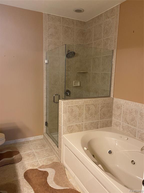 Building Photo - 1046 Lorenzo Ct