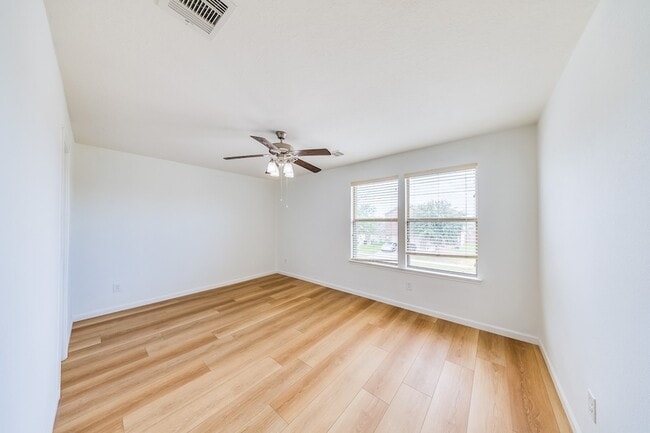 Building Photo - 21415 Sagrantino Ct