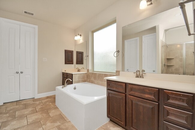 Building Photo - 20311 Bristol Bluff Ln