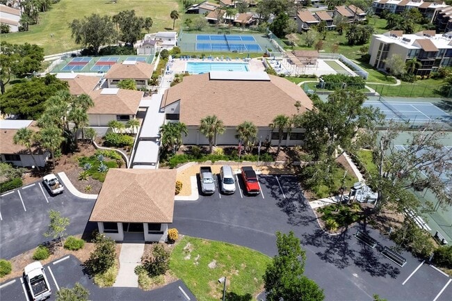 Building Photo - 646 Bird Bay Dr E
