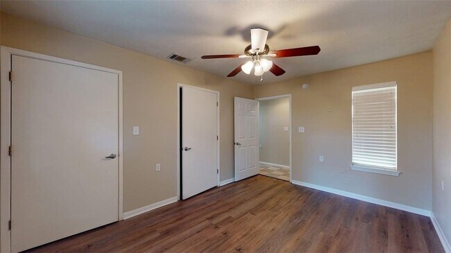 Building Photo - 1724 Boardwalk Ct