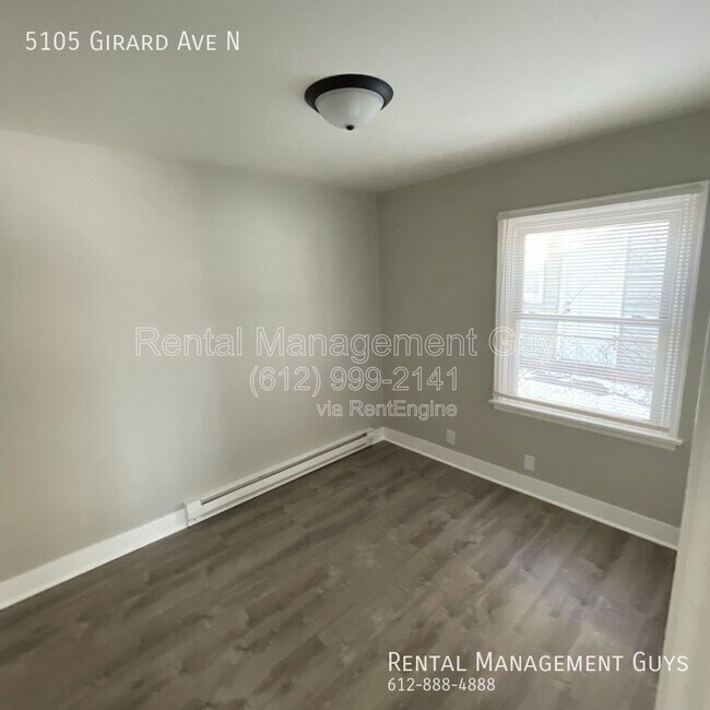 Building Photo - 5105 N Girard Ave