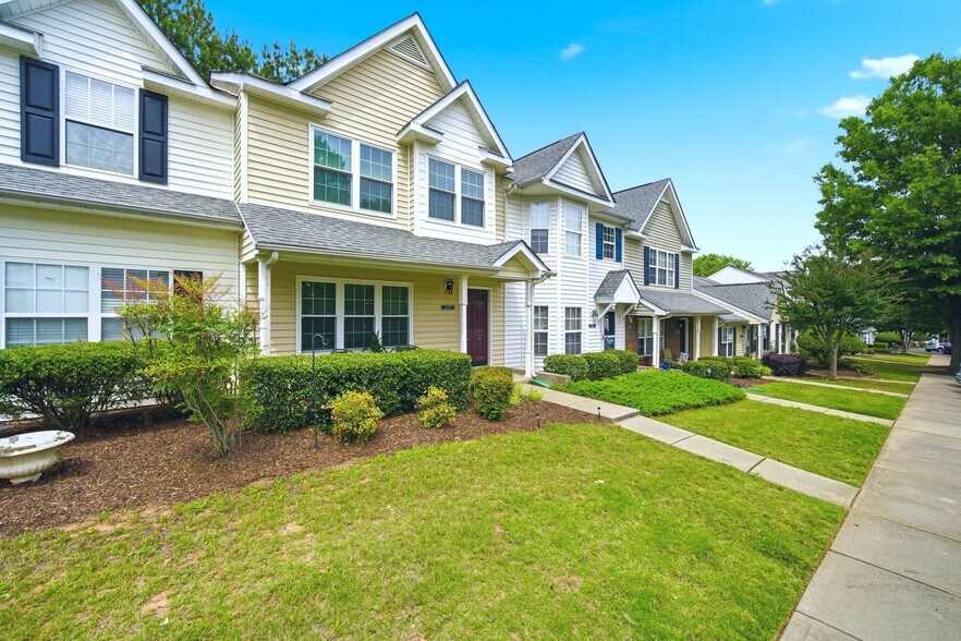 Building Photo - 6105 Warrior Avenue