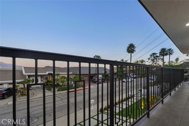 Building Photo - 3381 Oakmont View Dr