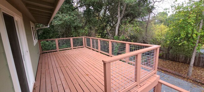 Building Photo - Beautiful Remodeled Home, 3 years ago, loc...