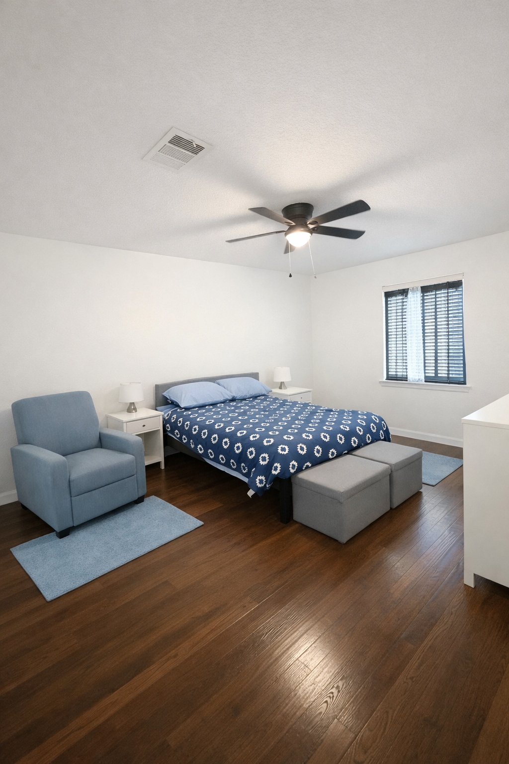 Building Photo - 1011 Ranchero Rd