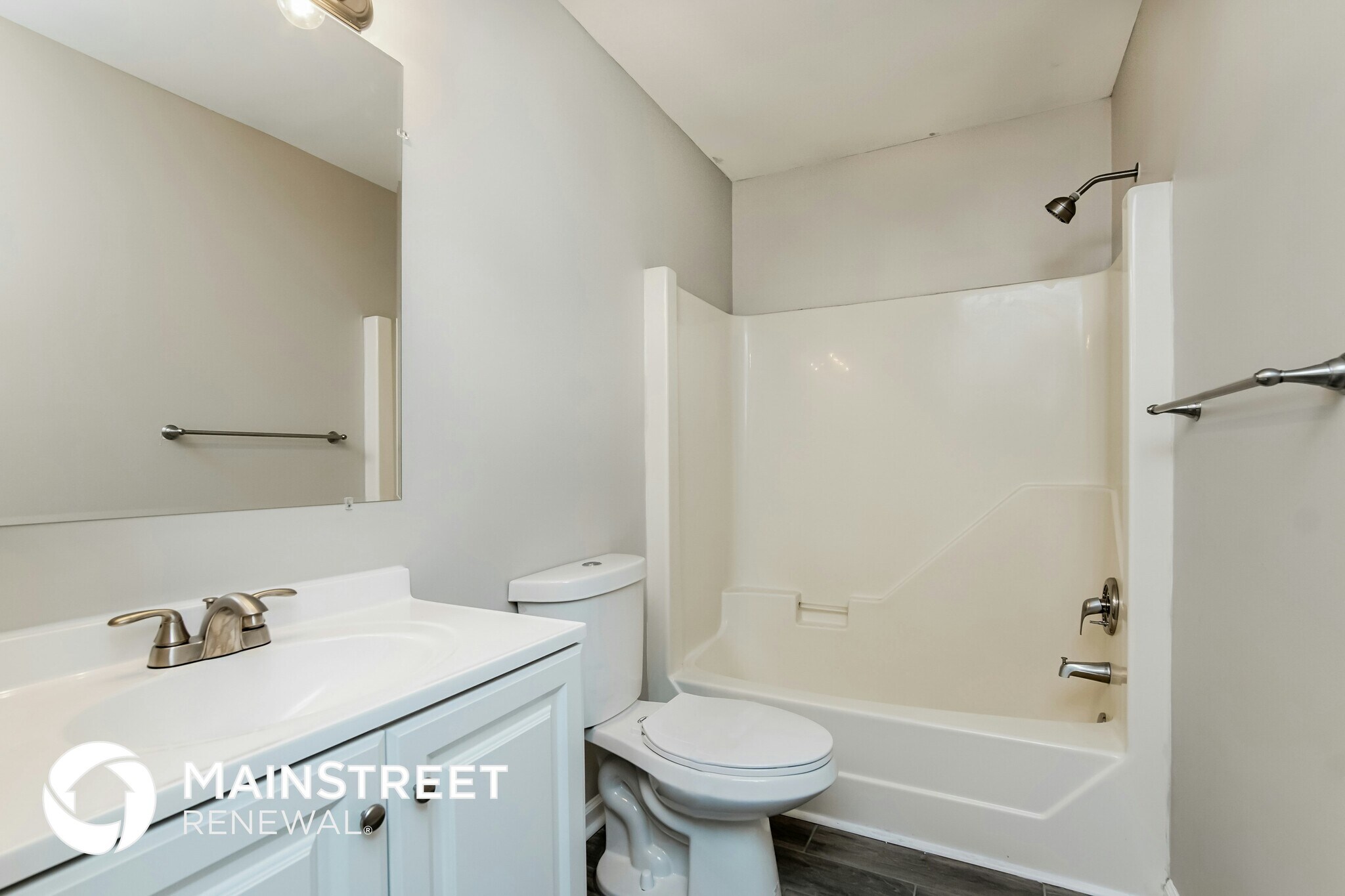 Building Photo - 639 Bullhart Dr