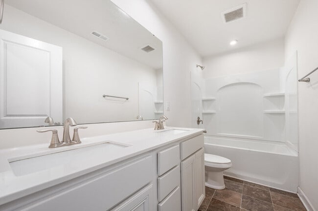 Building Photo - 8604 Caruthers Dr