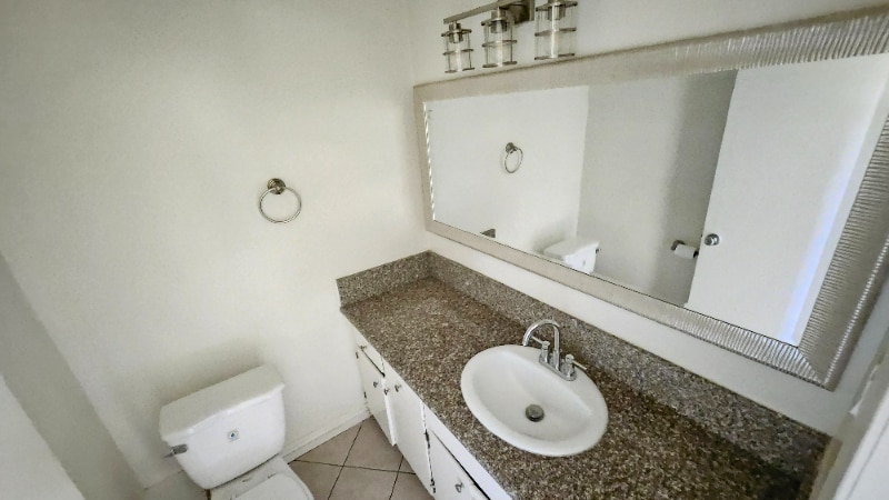 Building Photo - 7240 Woodman Ave