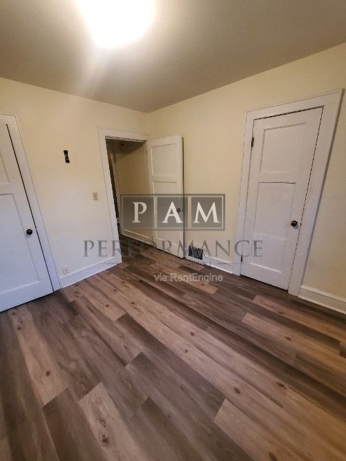 Building Photo - 1114 16th Ave