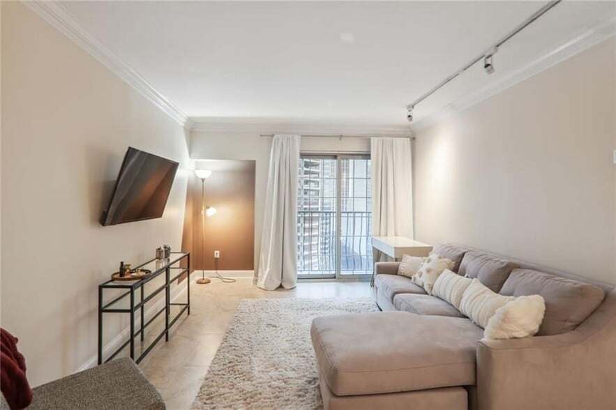 Building Photo - 199 14th St NE