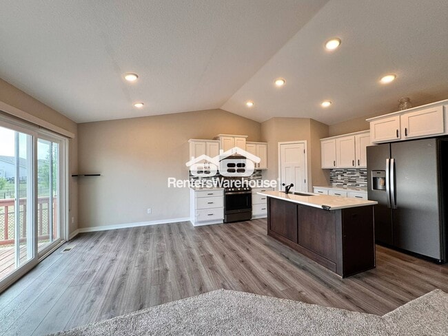 Building Photo - 1200 Locust St