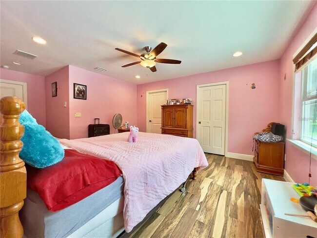 Building Photo - 3900 Reaves Rd