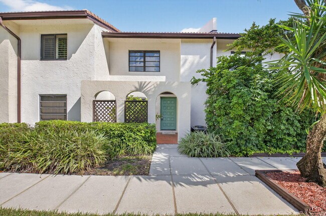 Building Photo - 21698 Cypress Rd