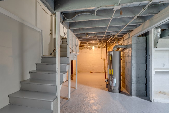 Building Photo - 1481 Berdan Ave