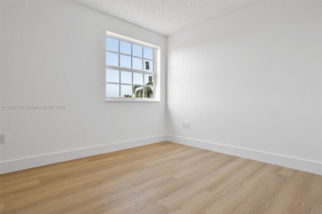 Building Photo - 8501 NW 191st St