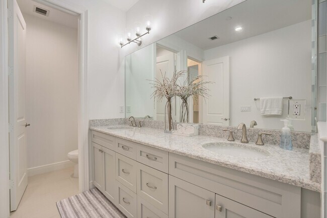 Building Photo - 412 Inlet Waters Cir