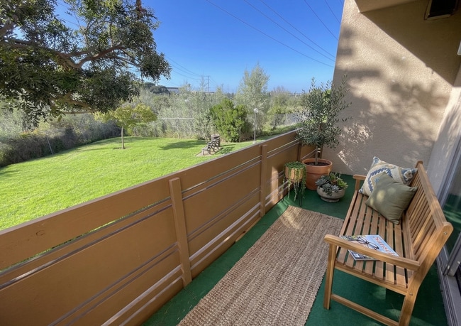 Building Photo - 4082 Valeta St