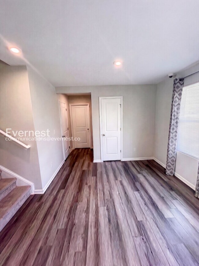 Building Photo - 1016 Concord Springs Dr