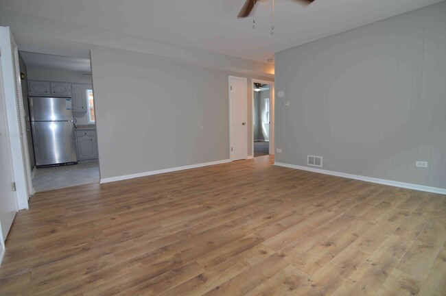 Building Photo - 2064 N 18th Ave