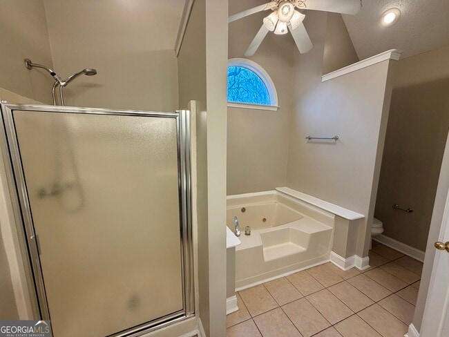 Building Photo - 172 Crown Forest Dr