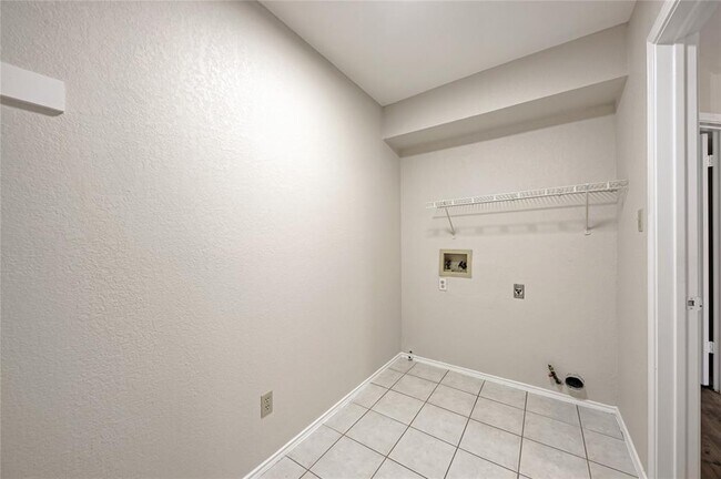Building Photo - 2508 Tierra Blanco Trail