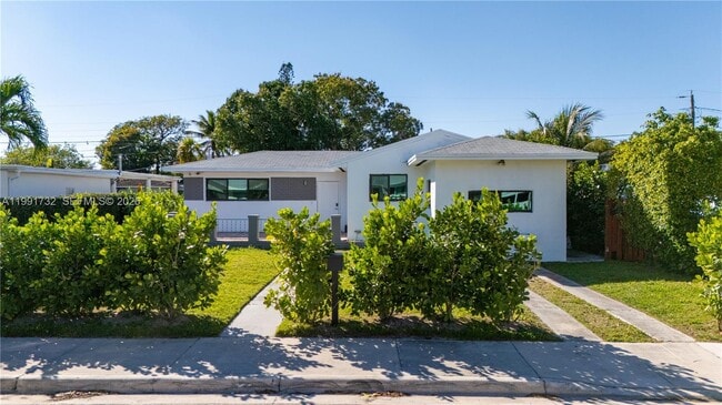 Building Photo - 7548 Adventure Ave