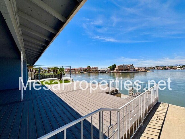 Building Photo - 13626 Sea Gull Dr