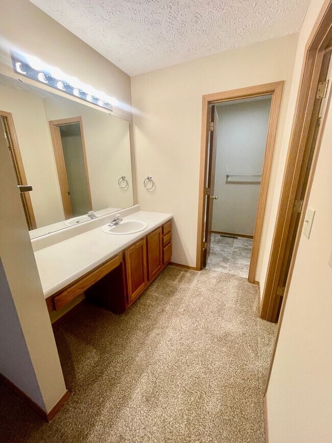 Building Photo - 4318 Penny Ct