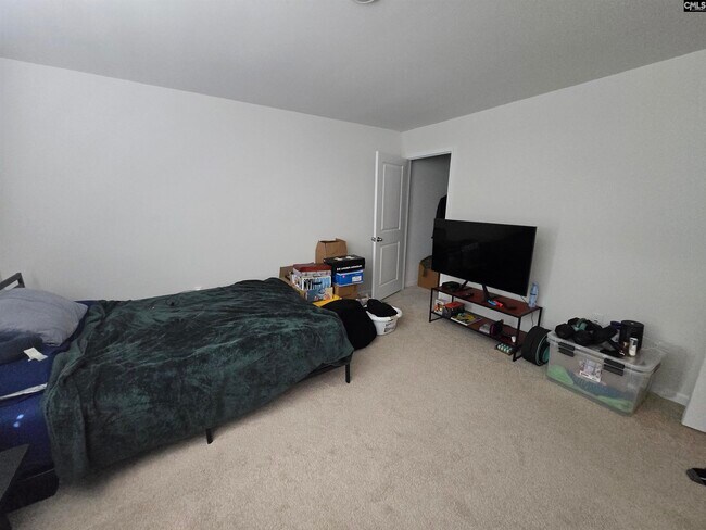 Building Photo - 116 Woodmere Dr