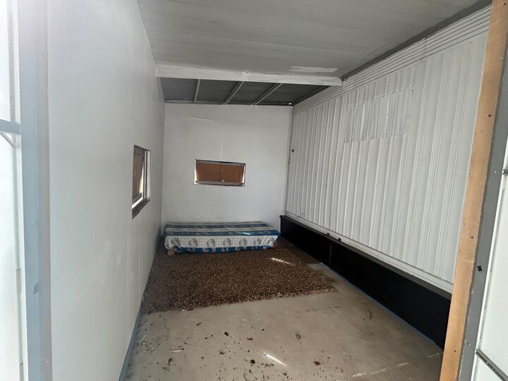 Building Photo - 530 S Alma School Rd