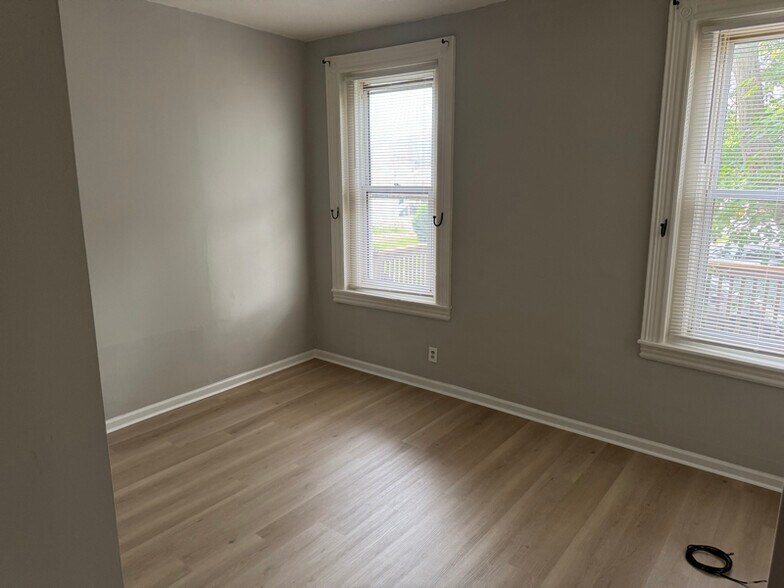 Building Photo - 23 N Wycombe Ave