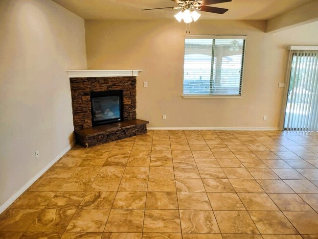 Building Photo - Dazzling Two Story Westside Home With Refrigerated Air Located In Quiet Neighborhood