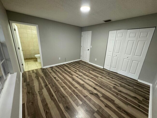 Building Photo - 119 Watoga Ave SW