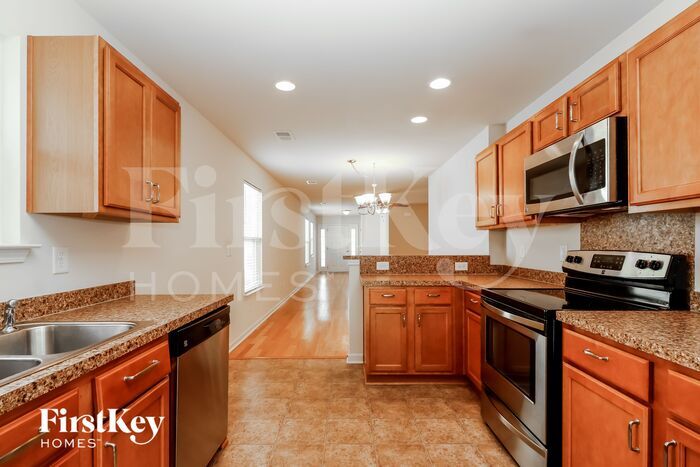Building Photo - 174 Keaton Brook Dr