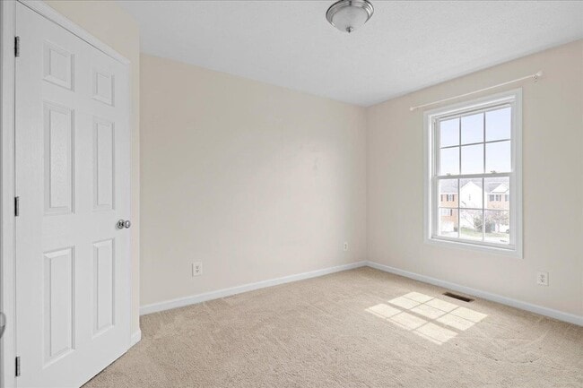 Building Photo - 3043 Diamond Spring Ln