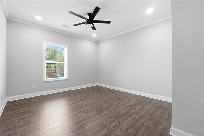 Building Photo - 304 Cochin Dr