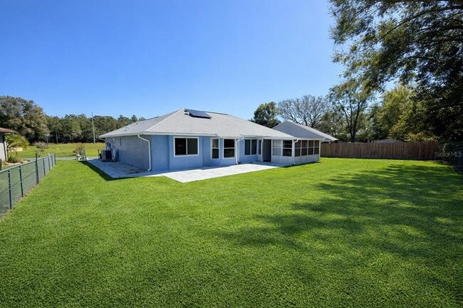 Building Photo - 3442 N Tamarisk Ave