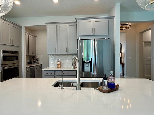 Building Photo - 2679 Ridgetop Ln