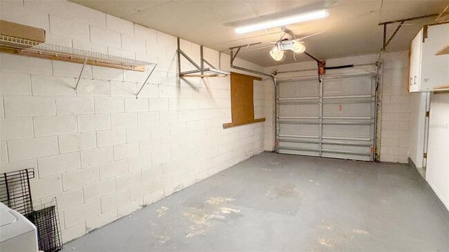 Building Photo - 5523 Westbrook Dr