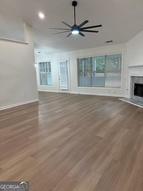 Building Photo - 920 Charles Hall Dr