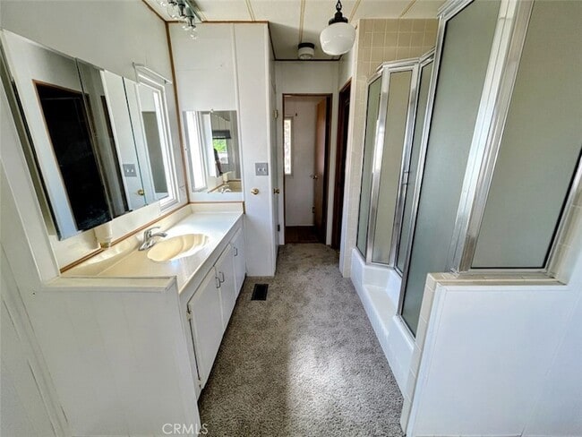 Building Photo - 28205 El Toro Rd