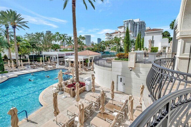 Building Photo - 20155 NE 38th Ct