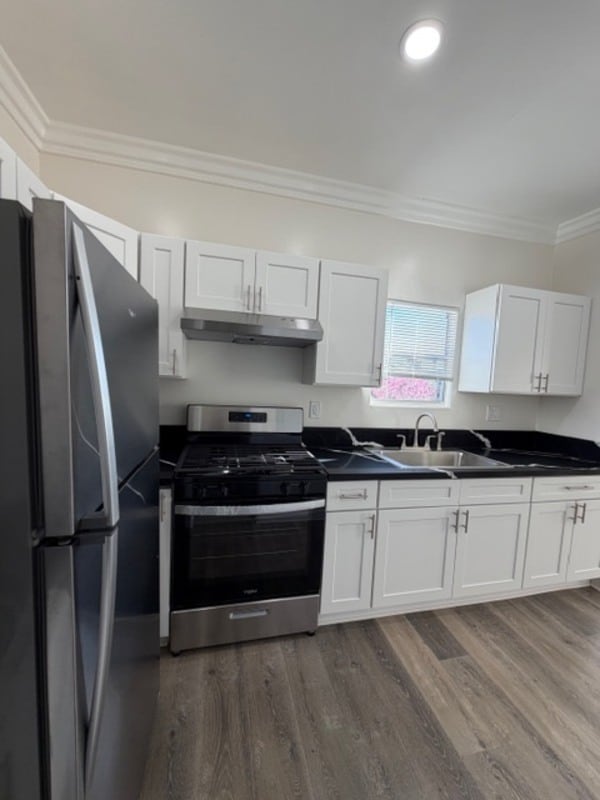 Building Photo - 334 Heliotrope Dr